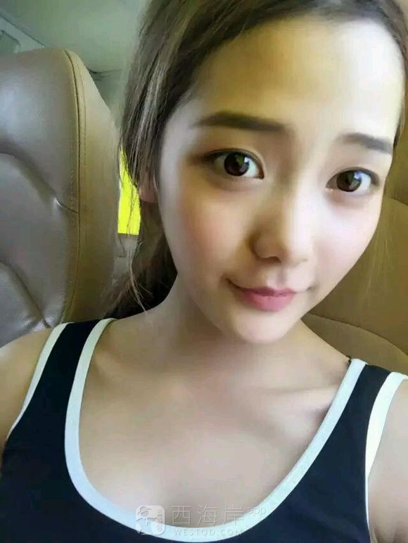 这么晚还有没睡的吗？近来举个爪爪！！！