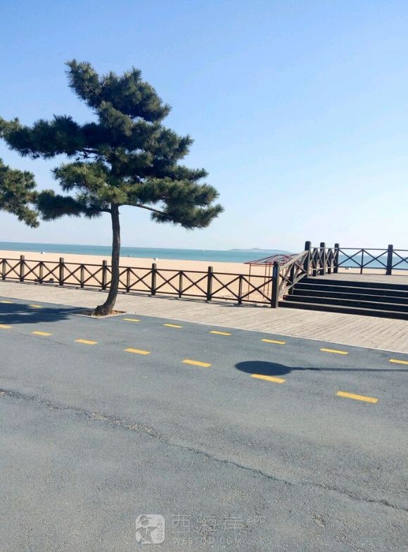 刚才去海边转了一圈！