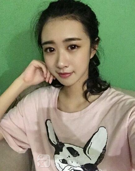 别人都问我飞的高不高，只有你问我飞的累不累。