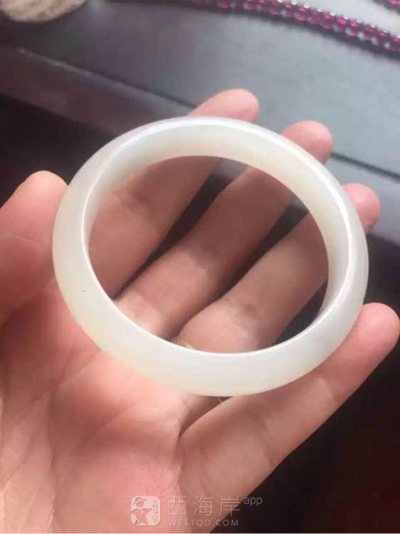 [生活杂谈]喜欢翡翠跟和田玉的，福利来了