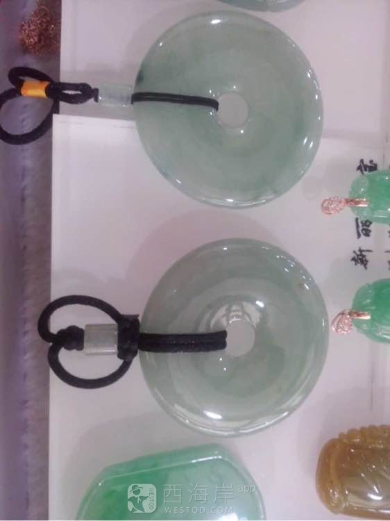 [生活杂谈]喜欢翡翠跟和田玉的，福利来了