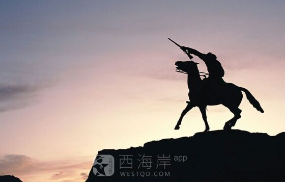 这里哪个酒吧最热