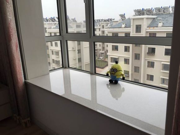 吉房出售 王台阳光世纪小区，精装修，90.42平带储藏室