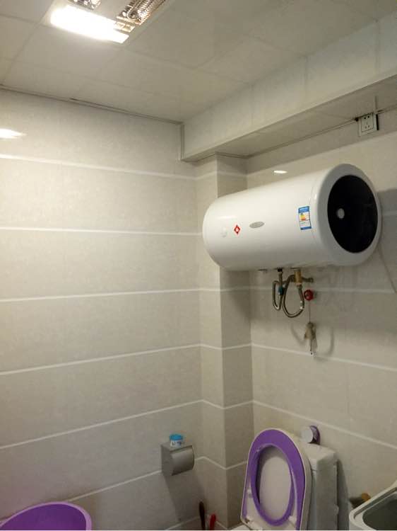 吉房出售 王台阳光世纪小区，精装修，90.42平带储藏室