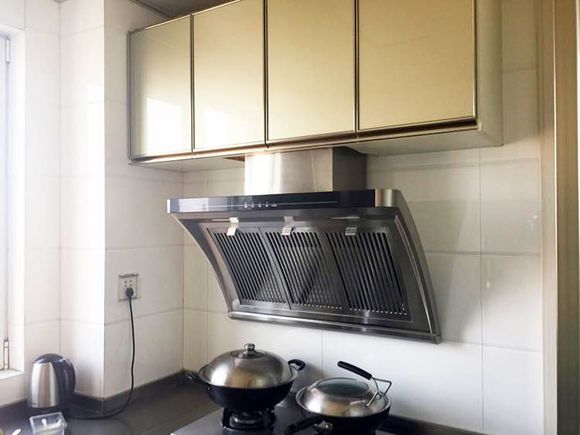 吉房出售 王台阳光世纪小区，精装修，90.42平带储藏室