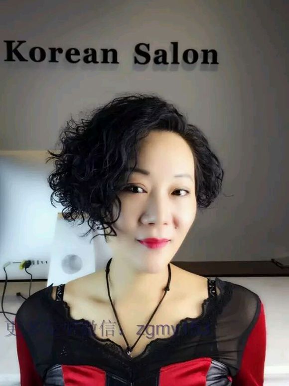 黄岛的美女们，能不能告知下黄岛哪里设计发型，烫头发好啊？