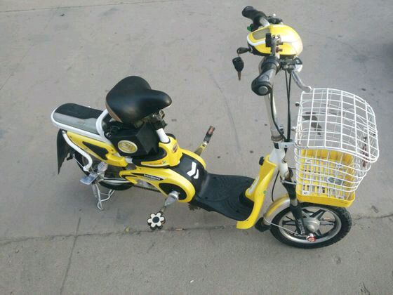 出电动车，二手。。。