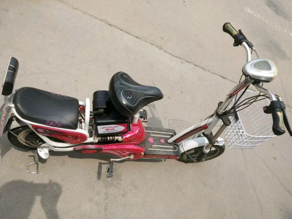 出电动车，二手。。。