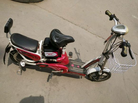 出电动车，二手。。。