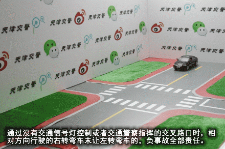 001oHaELzy6PiskERCn9f&690.gif