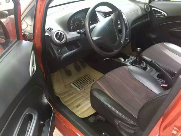 过户14年赛欧，1.2L的黄金排量，四门电动窗，真皮座椅，铝合金轮