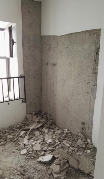 青岛西海岸新区华融蓝海洋听海 开发商建筑质量极差！！！！