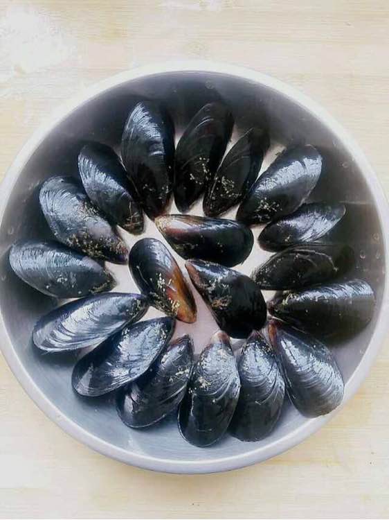 昨天吃了顿烧烤，今天早晨发现好文艺。。。