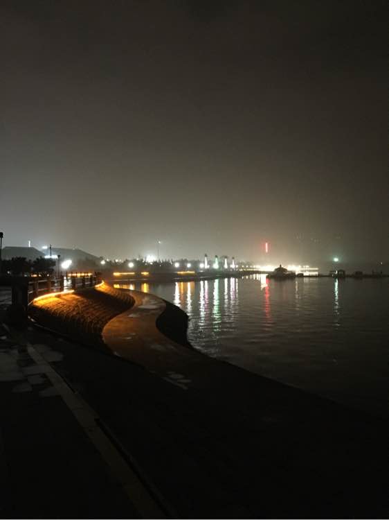 雨后唐岛湾
