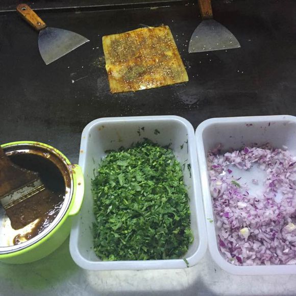 我是不是应该开个帖子叫今天吃什么。