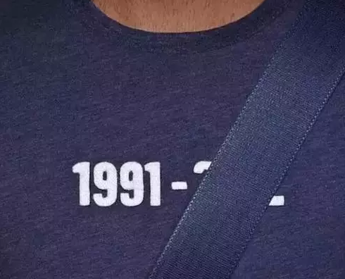 夏天了，再热也得系上安全带