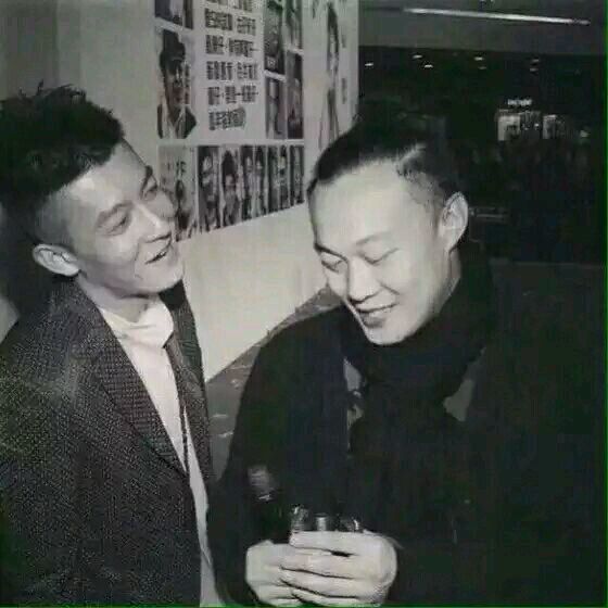 你们怎么就木有个发演唱会照片的