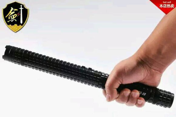 现在社会治安这么乱，备个家伙防身