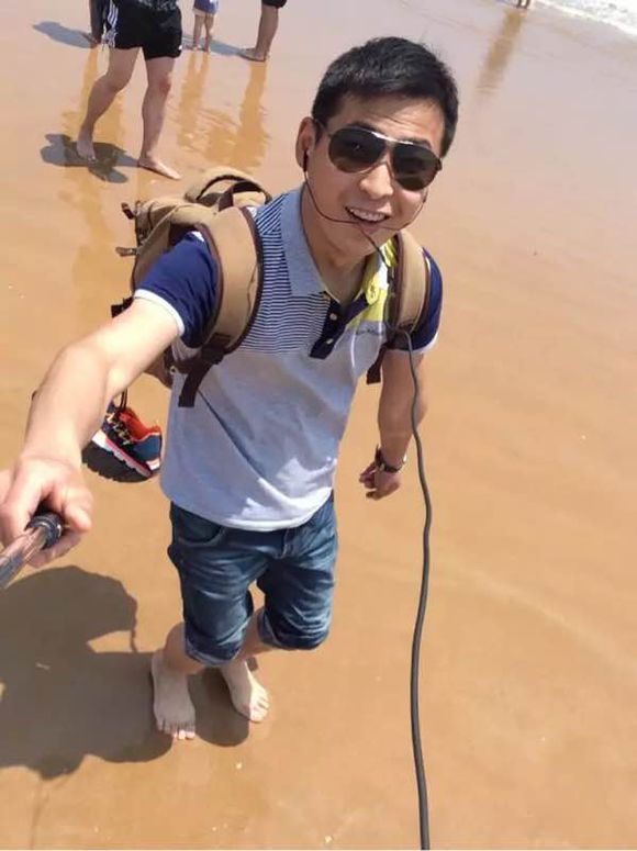 爱是一件很简单很艰辛的事情.の张凯宁