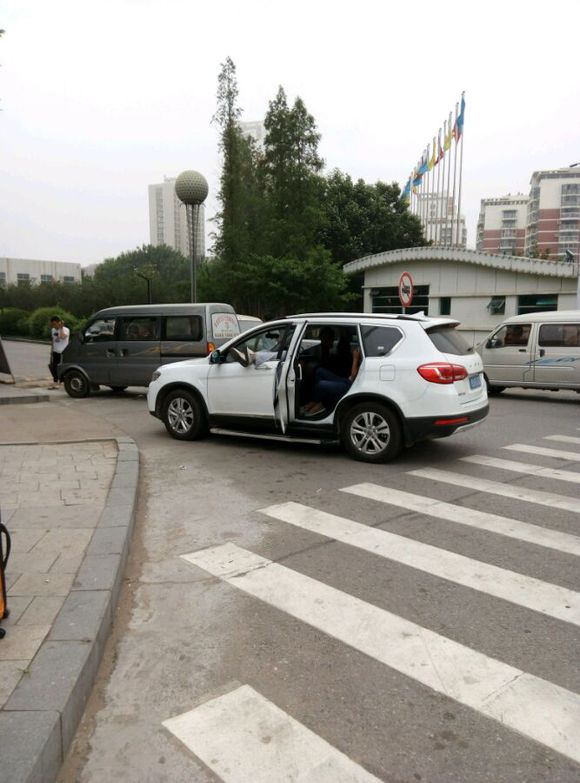 揭露招暑假工中介那些骗子