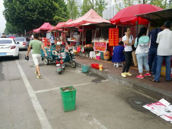 至黄岛路狗子贴条的杂碎们！你们发财了，这个月绩效高了！