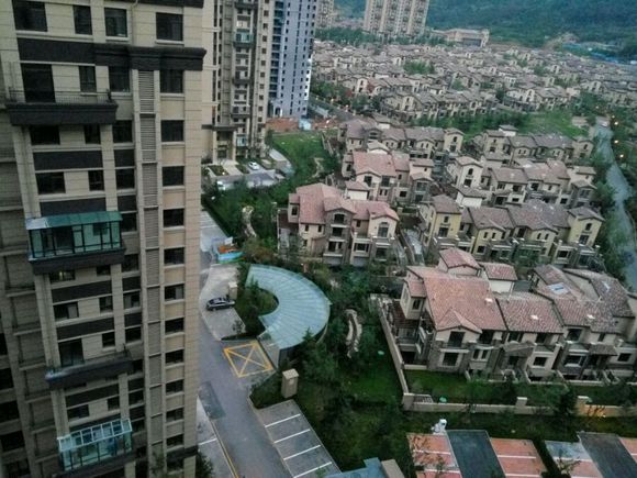 山科大西南 龙湖原山  合租  625一个月