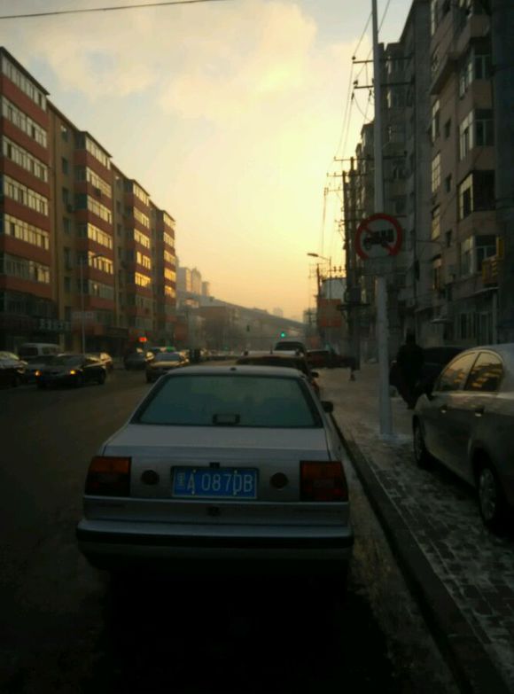 大家好小弟外地来黄岛的，时间不长，想出早餐。