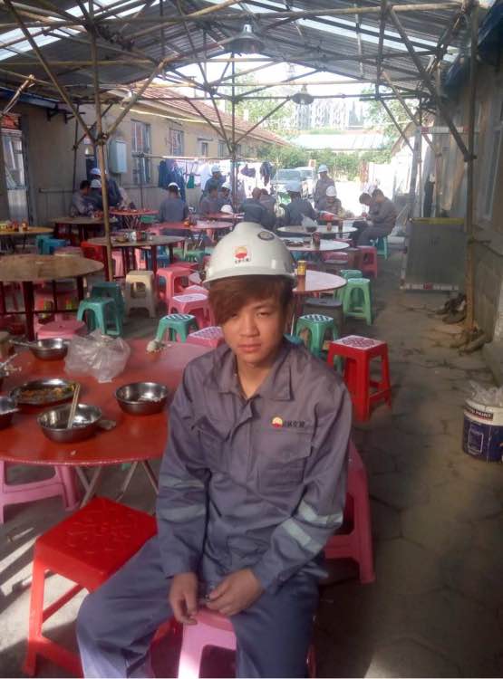 给我们乡下来的农民工一个赞好不？