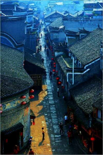 冒泡，好热