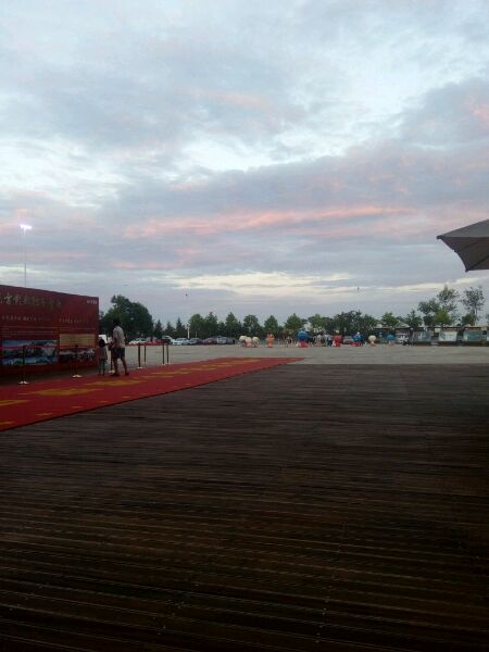 世界上最巧的事情，莫不在于，你