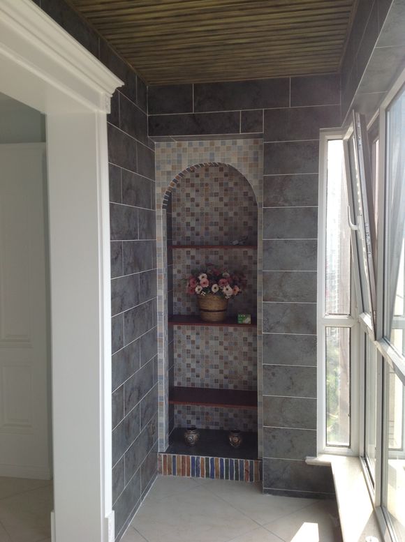 刚装修完的，实景照片，大家给点意见