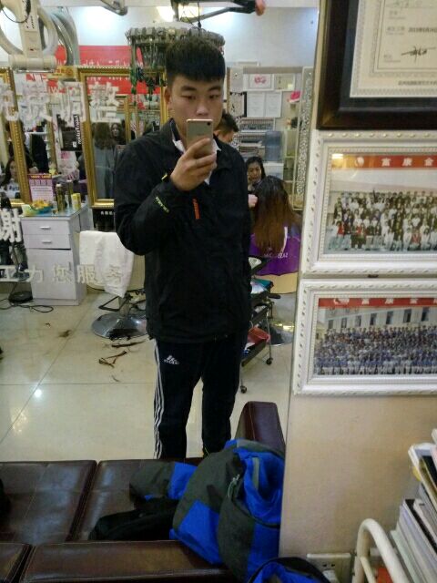 我真的搞不懂  在黄岛交个女朋