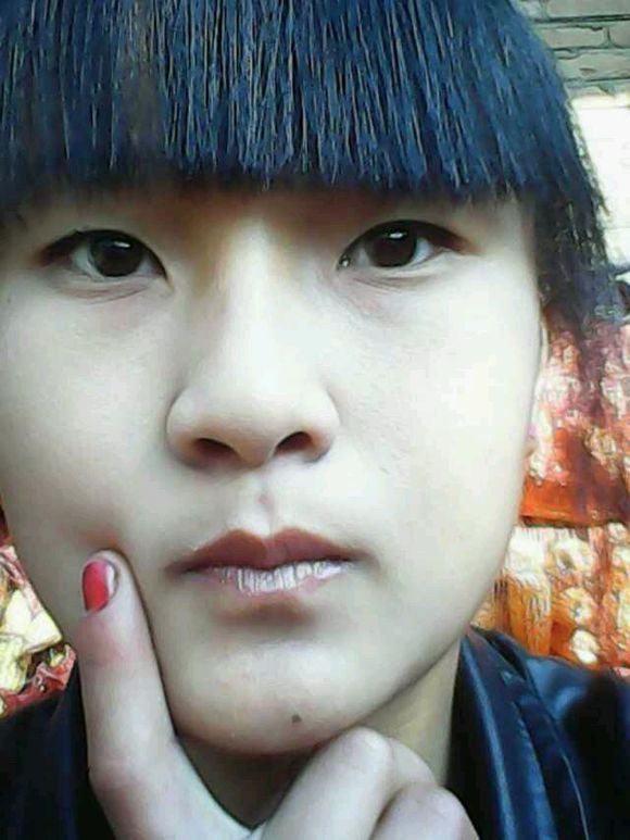 童焕英（图女），女，2000年