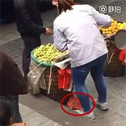 卖枣的居然偷枣！!