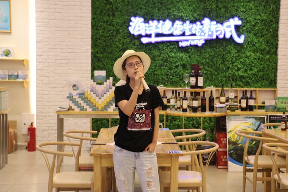 26届国际啤酒节金沙滩主会场  海藻+ 啤酒屋