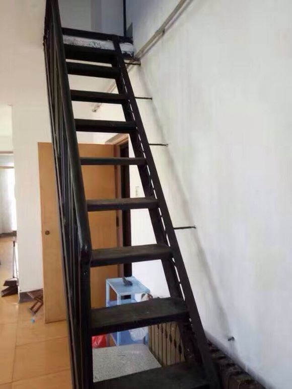 房屋出租齐长城花园带隔楼拎包入