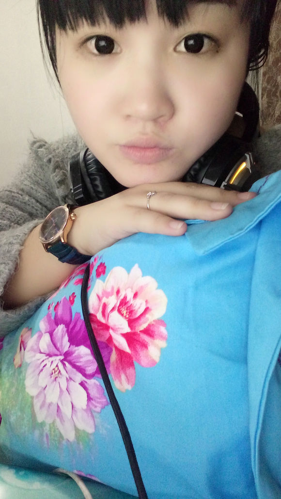 我们总是会成为自己的励志女神吧