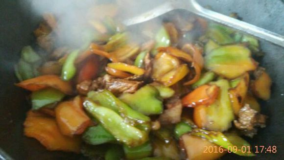 一言不合 我又要上尖椒炒肉！哈哈