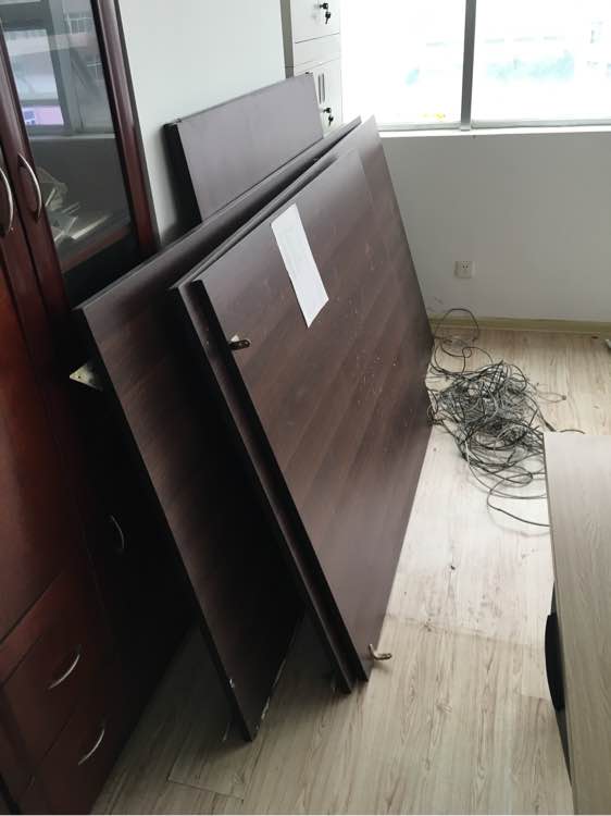 白送家具  一分钱不要  自己来拉就行
