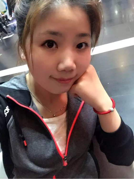 这服务员也是醉了