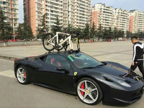 有人要找我聊聊车，也别聊太深，20万以上的我也看不太明白~