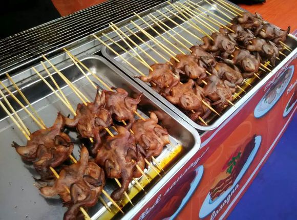 紧急通知，吃货福利！西海岸美食节，走起~上图！