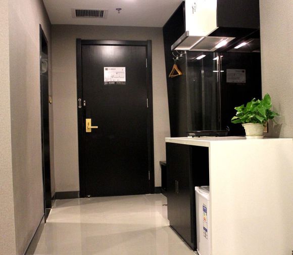 白领小聚圣地--拜登盛邸服务公寓.井冈山路店