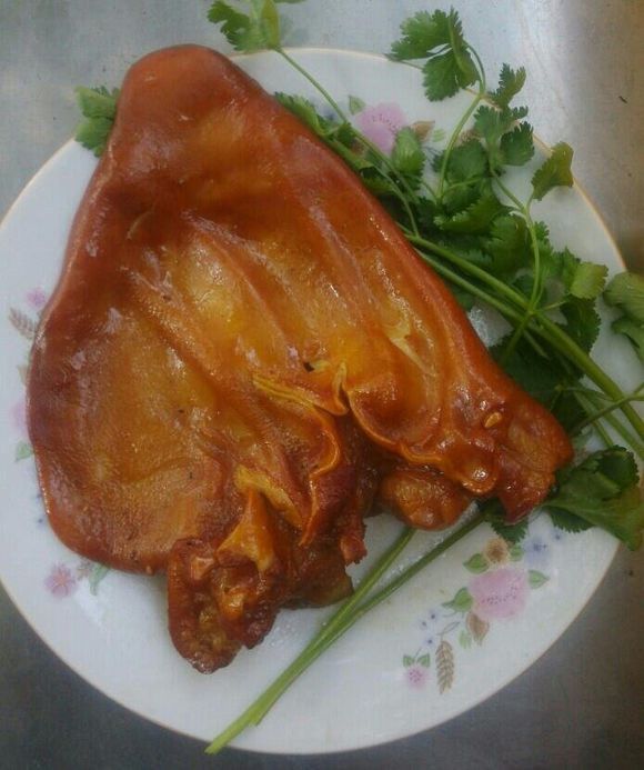 诸城烤鸡架烧肉烧鸡