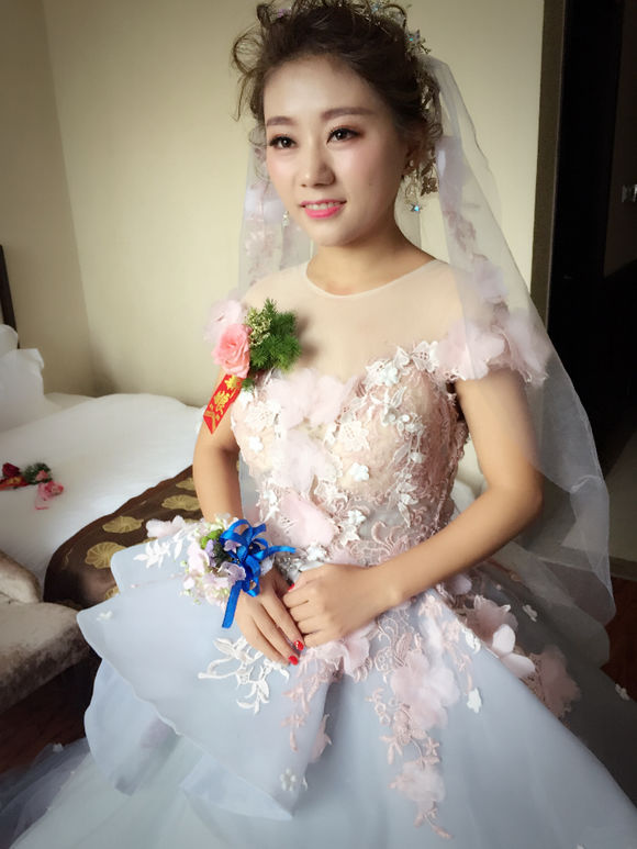 丹丹新婚快乐。美哭我了……