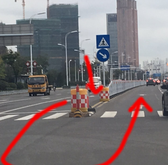唐岛湾这个线怎么掉头？