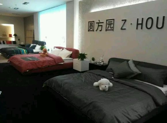 开发区圆方园旗舰店5.1盛大开幕 欢迎网友
进店选购