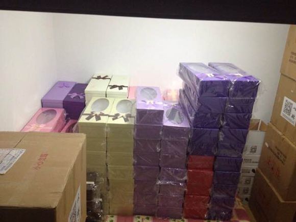 快没地方睡觉了。