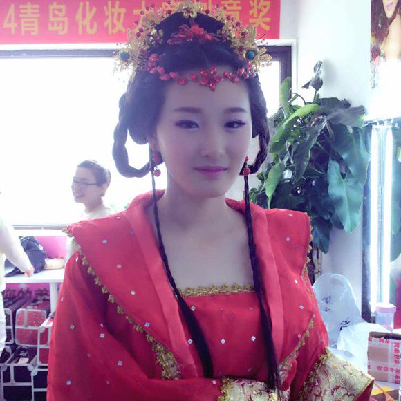 维纳斯化妆学校“十一”活动开始了！