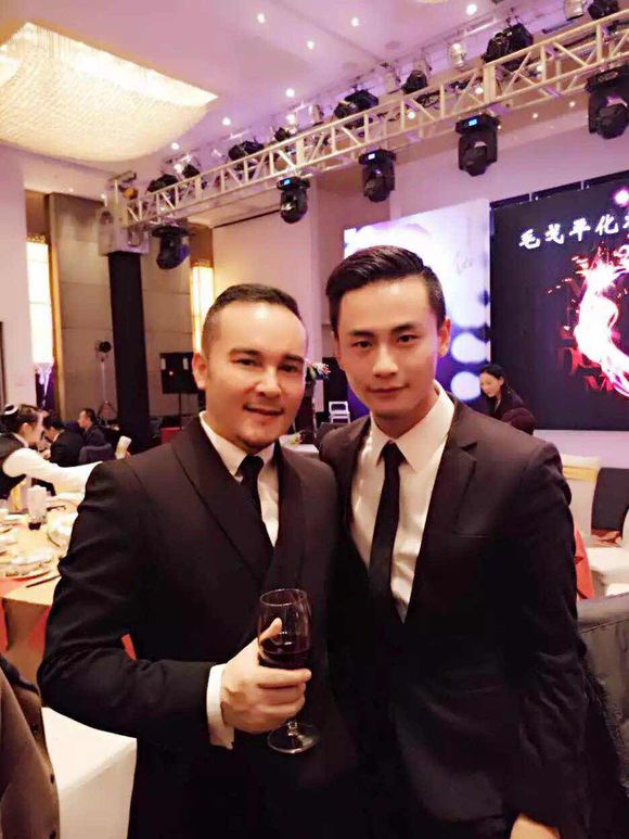 维纳斯化妆学校“十一”活动开始了！